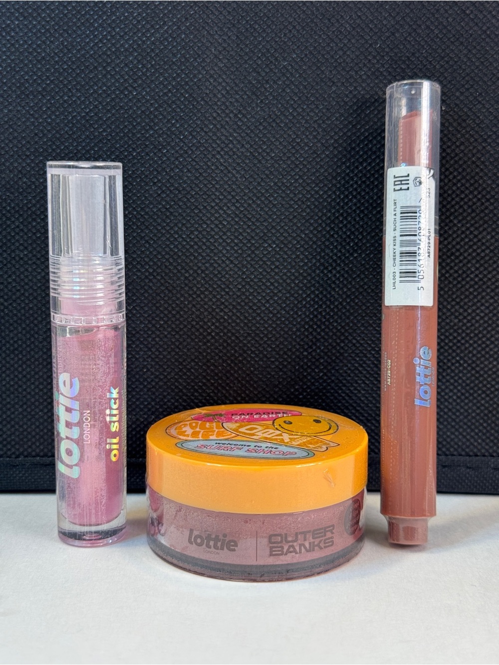 Lottie London 3-Piece Makeup Bundle – Viral Lip & Cheek Products